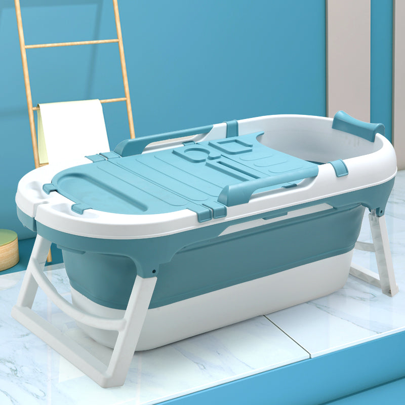 Folding bathtub