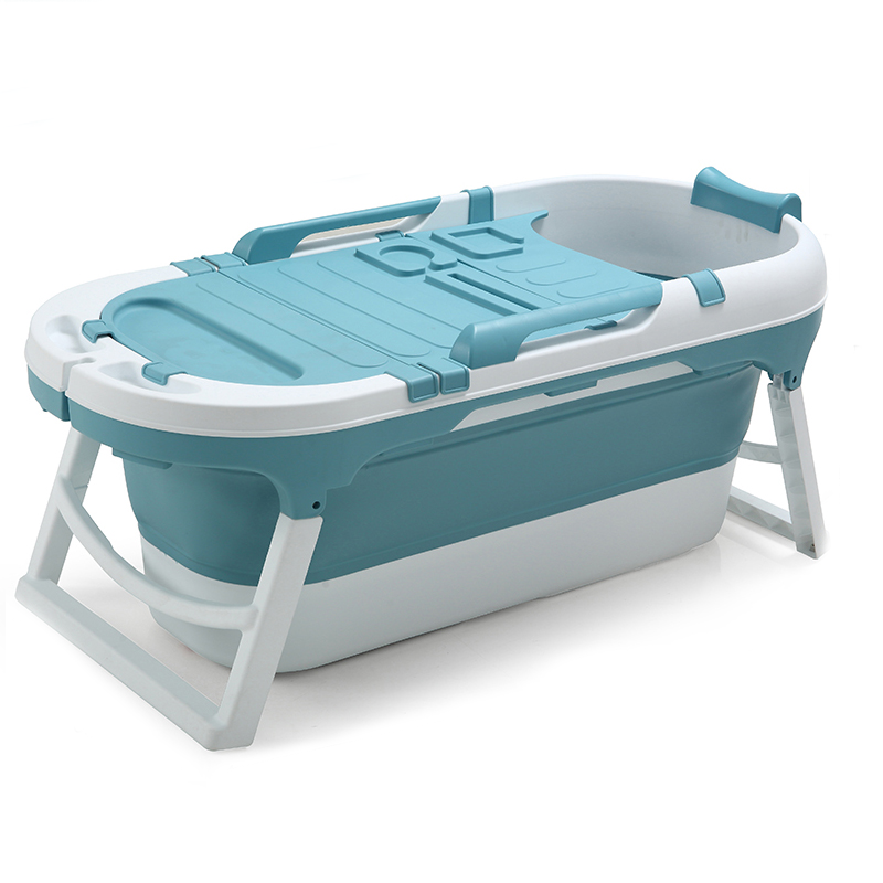 Folding bathtub