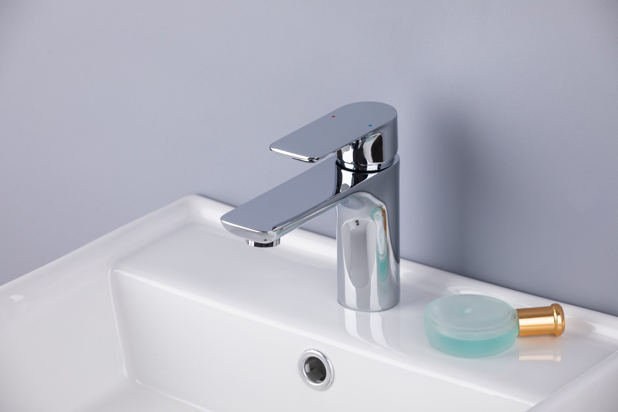 Basin tap -  Hot & cold