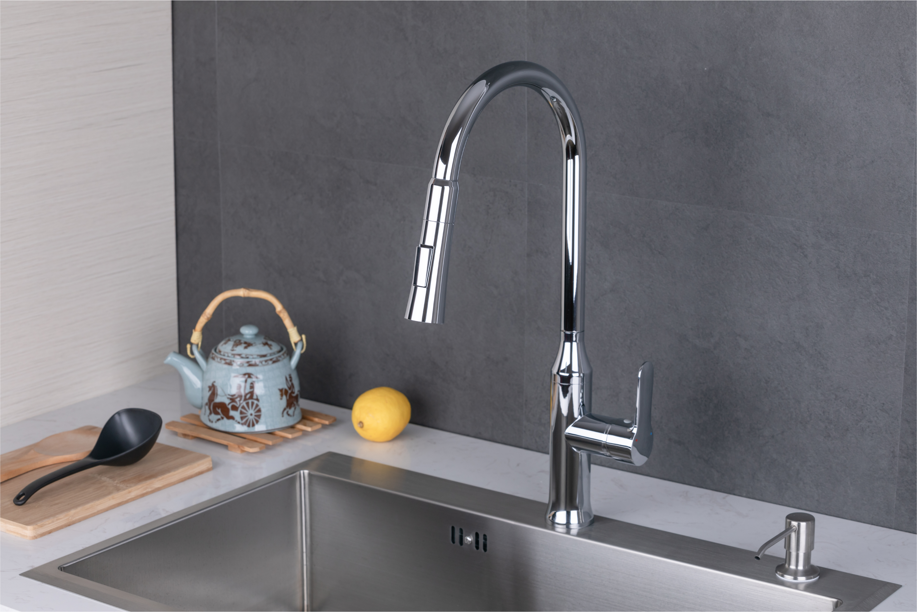 Kitchen tap - Brass - Hot & cold