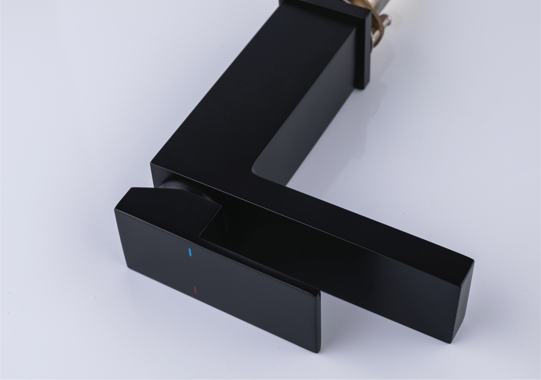 Basin tap - Brass - Matte black -  Hot & cold